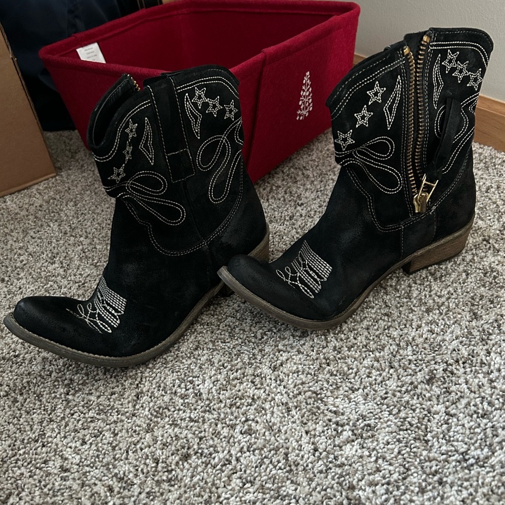 Boutique 9 Black Ankle Boots with Glossy Leather